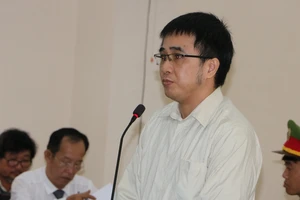 Cựu cán bộ Sở LĐ-TB&XH Bình Dương nhận hơn 8 tỉ đồng để hồ sơ giả được ‘thông cửa’