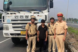 Bình Dương: Nam thanh niên trộm xe ben rồi lái về miền Tây 