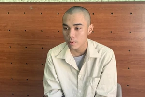 Bình Dương: Nghiện game, nam sinh viên đi cướp xe ôm