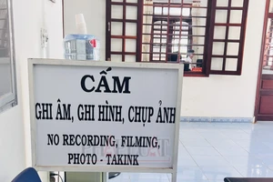 Ban Tiếp công dân tại Bình Phước ‘cấm ghi âm, ghi hình, chụp ảnh’?
