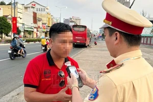 Cảnh sát giao thông tỉnh Bình Dương xử phạt hơn 3 tỉ đồng lỗi vi phạm nồng độ cồn dịp Tết