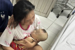 Bình Dương: Bé trai 8 tháng tuổi tử vong tại cơ sở giữ trẻ, nghi bị đánh 