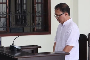 Bình Phước: Bị ngân hàng 'dí' nợ, giám đốc công ty buôn lậu hạt điều để trả