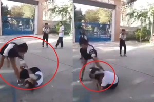 Nữ sinh bị đánh trước cổng trường kêu lên ‘Chị ơi, cứu em…’ 