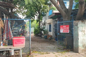 Bình Dương: 1 phụ nữ đổ xăng lên người tự thiêu