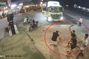 Bình Dương: Nhiều nhóm thanh niên 'xử nhau' bằng hung khí