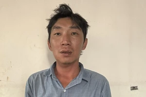 Trinh sát tỉnh Bình Dương bắt bị can truy nã trốn ở huyện Bình Chánh, TP.HCM