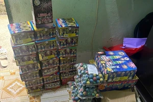 Bình Dương: Hơn 1 tạ pháo hoa nổ giấu trong phòng trọ