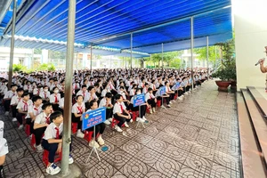 Công an TP Tân Uyên đẩy mạnh tuyên truyền, xử lý học sinh vi phạm