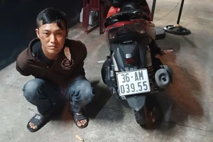 Kẻ dùng dao cướp điện thoại bị bắt sau 30 phút gây án