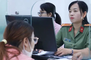 Bình Dương: Cấp, đổi GPLX và cấp phiếu lý lịch tư pháp diễn ra thuận lợi