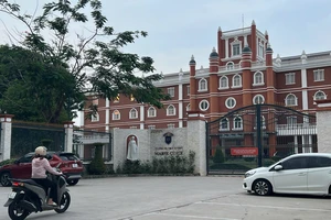 Vụ 28 học sinh, giáo viên Trường Marie Curie nhập viện: Phụ huynh bức xúc, Sở Y tế lý giải 