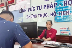 36 xã phường mới ở Bình Dương bắt đầu ‘chạy’, bảng tên đã được đổi