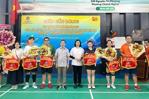 TAND khu vực 15-TP.HCM tổ chức giải cầu lông kỉ niệm ngày truyền thống