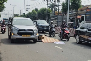 Nam shipper bị xe container cán tử vong trên đường đi giao hàng