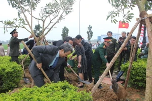 Huế phát động toàn tỉnh trồng cây nhớ Bác 