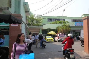 Đà Nẵng: Công khai đấu thầu khai thác dịch vụ taxi tại bệnh viện 