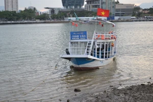 Vụ tàu Thảo Vân 2 chìm trên sông Hàn: “Con voi chui qua lỗ kim“?