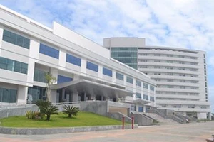 Vụ trả lại 37 tỉ đồng từ thiện: Chuyển hồ sơ cho công an