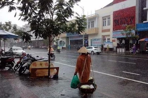 Cảnh báo mưa to, lũ lên nhanh tại miền Trung