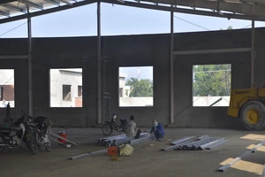 Nhà máy xây dựng trái phép chỉ bị phạt 5 triệu đồng