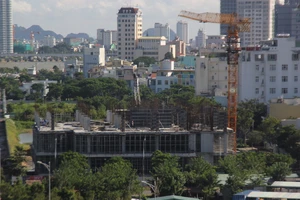 Bộ Xây dựng kiểm tra trung tâm thương mại không phép