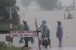 15 người chết và mất tích vì lũ cuối năm