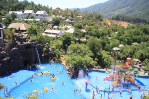 Khách gặp nạn, các khu du lịch phải chịu trách nhiệm