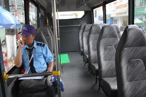 Đà Nẵng: Xe buýt trợ giá vắng bóng người đi