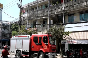 Hai sinh viên giận nhau, phòng trọ bị đốt