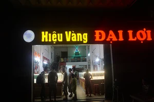 Bắt gọn sinh viên cướp tiệm vàng tại Đà Nẵng