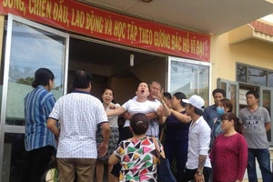 Đà Nẵng: Người nhà kêu oan làm náo loạn sân tòa