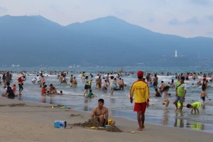 Đà Nẵng đón hơn 5 triệu lượt khách du lịch