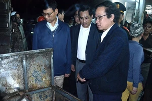 Lãnh đạo Đà Nẵng 'đột kích' lò mổ lúc rạng sáng