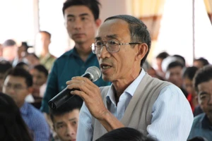 Đà Nẵng cho nhà máy thép hoạt động, dân lại phản đối