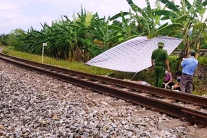 Một thanh niên bị tàu hỏa cán tử vong 