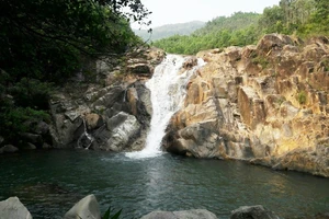 Cứu bạn, nam sinh viên đuối nước thương tâm