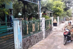 2 người chết, 1 trọng thương ở phòng trọ nghi do ghen tuông