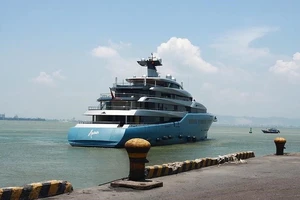 Ba vị trí cho tỉ phú Joe Lewis chọn xây bến du thuyền