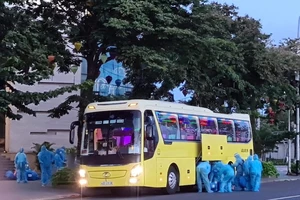 Đà Nẵng đưa 1.000 y, bác sĩ đi cách ly