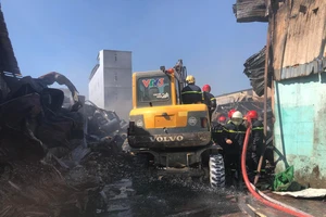 Cháy dữ dội kèm tiếng nổ lớn tại Đà Nẵng