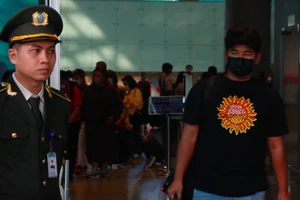 Cần giảm thời gian làm thủ tục nhập cảnh cho khách quốc tế