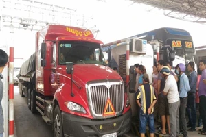 Cần Thơ đề nghị Bộ GTVT giảm phí BOT cho nhiều xe