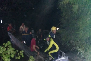 Thương tâm: 3 chị em sinh ba tắm sông, 2 em đuối nước