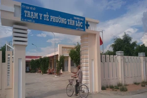 Vụ bệnh nhân chết ở trạm y tế: Đình chỉ công tác 2 y sĩ
