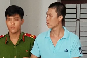 Dượng rể đồi bại xâm hại cháu vợ