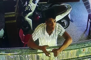 1 thợ hồ thực hiện 2 vụ cướp tiệm vàng trong 7 ngày