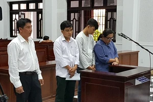 Tham ô, nguyên Chi cục trưởng THADS cùng ba thuộc cấp lĩnh án