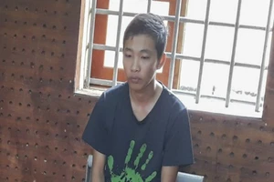 Thanh niên đâm chết đối thủ sau khi bị đuổi đánh