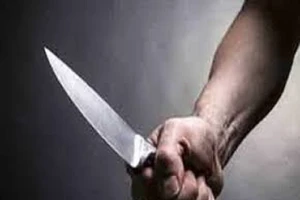 Nữ sinh bị người yêu đâm vào mặt khi đòi chia tay